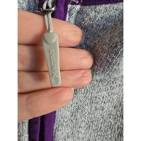 Marmot Women's Full-Zip Fleece Hoody. Size large gray and purple - Picture 5 of 10